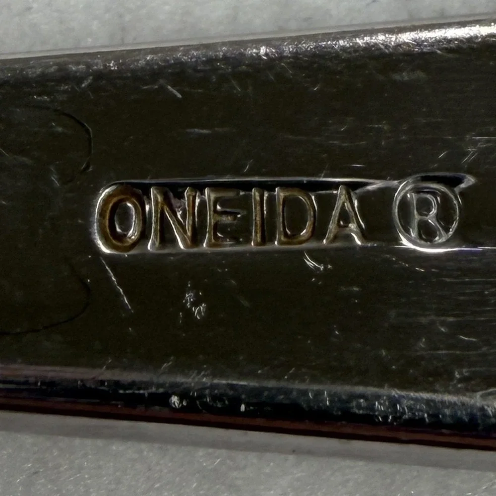 Oneida Simba-Jacqueline Stainless Steel Soup Spoons Set of 4